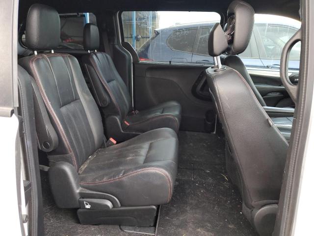 Мінівени DODGE CARAVAN 2017 Білий