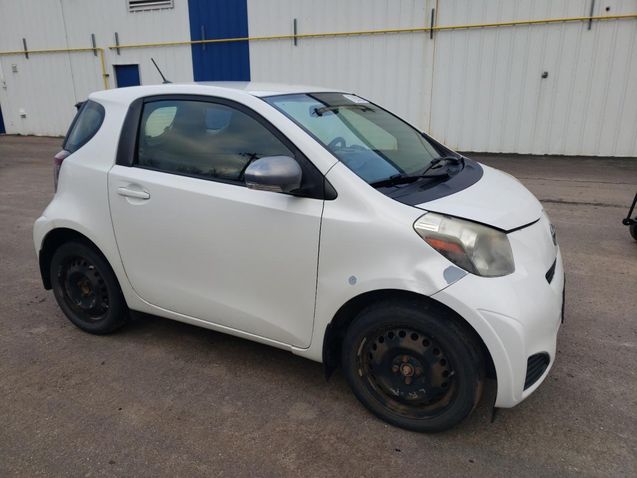 JTNJJXB05CJ016423 2012 Toyota Scion Iq