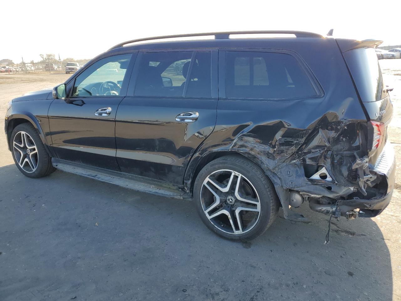 4JGDF7DEXHA987481 2017 Mercedes-Benz Gls 550 4Matic