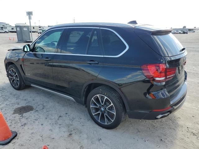 5UXKR2C58J0Z22369 2018 BMW X5, photo no. 2