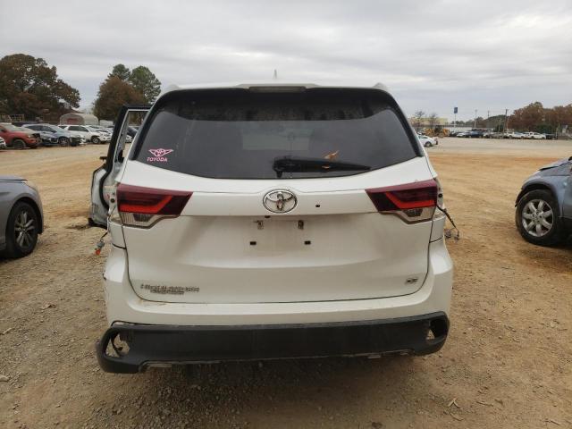 VIN 5TDKZRFH7KS569640 2019 Toyota Highlander, SE no.6