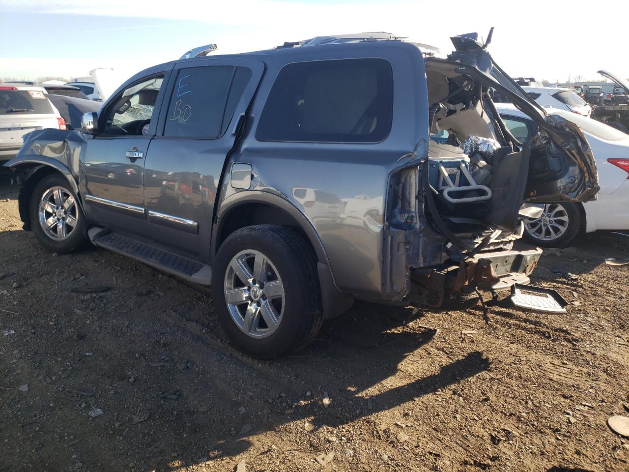 5N1BA0NC2DN605344 2013 Nissan Armada Sv