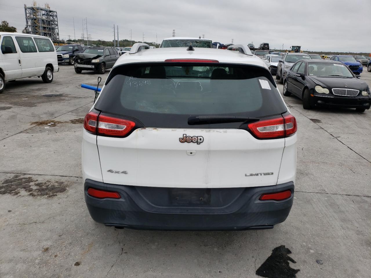 1C4PJMDB3FW592983 2015 Jeep Cherokee Limited 1C4PJMDB3FW592983 2015 Jeep Cherokee Limited