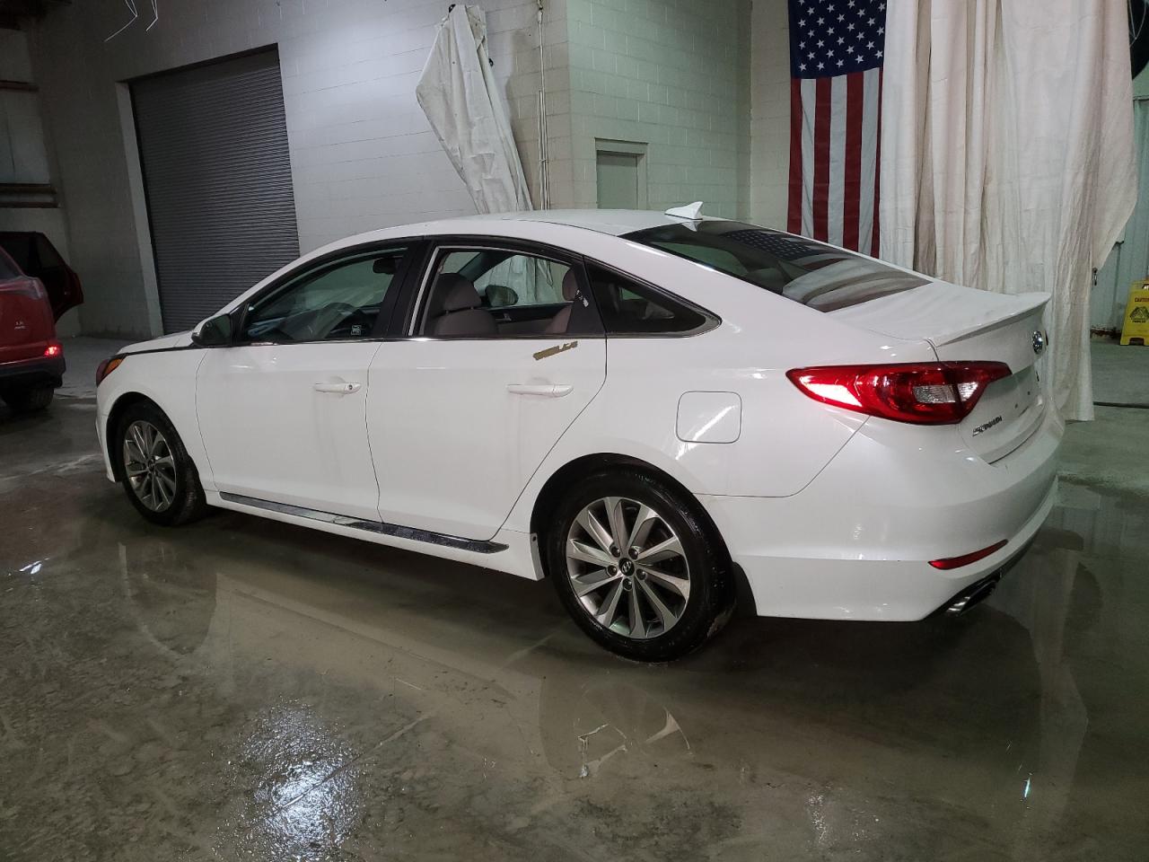 2016 Hyundai Sonata Sport vin: 5NPE34AF5GH391389