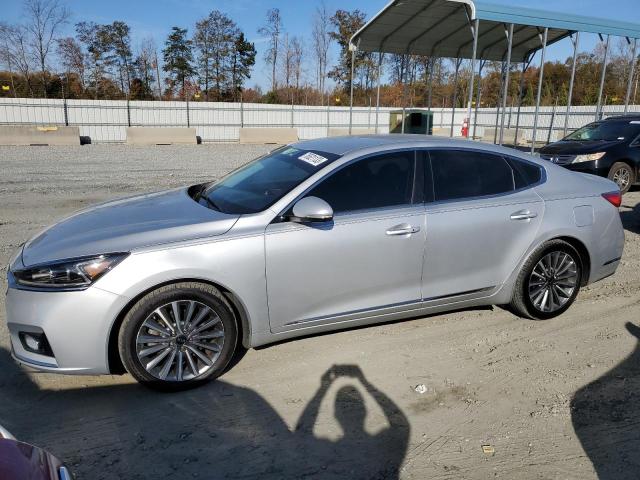 2017 Kia Cadenza Premium