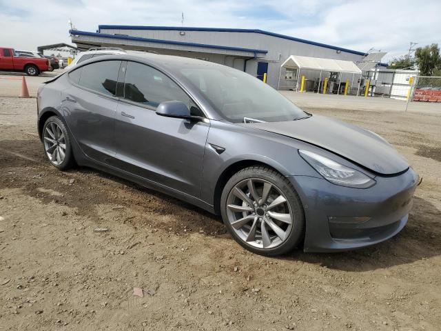 5YJ3E1EB2JF128399 | 2018 TESLA MODEL 3