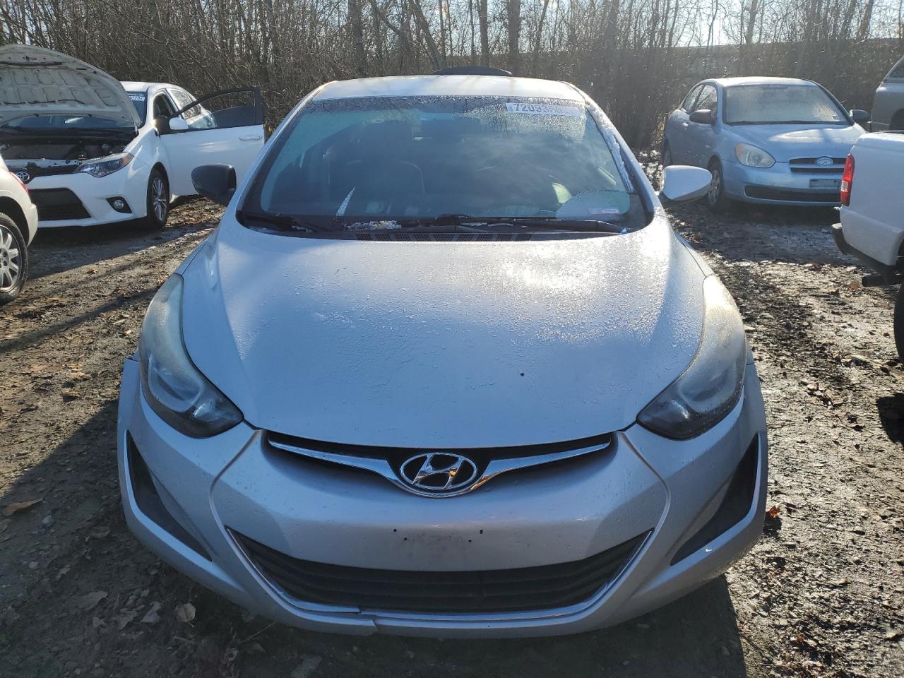 5NPDH4AE0FH609726 2015 Hyundai Elantra Se