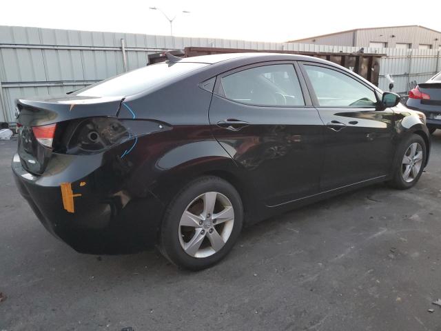 2012 Hyundai Elantra - Image 3