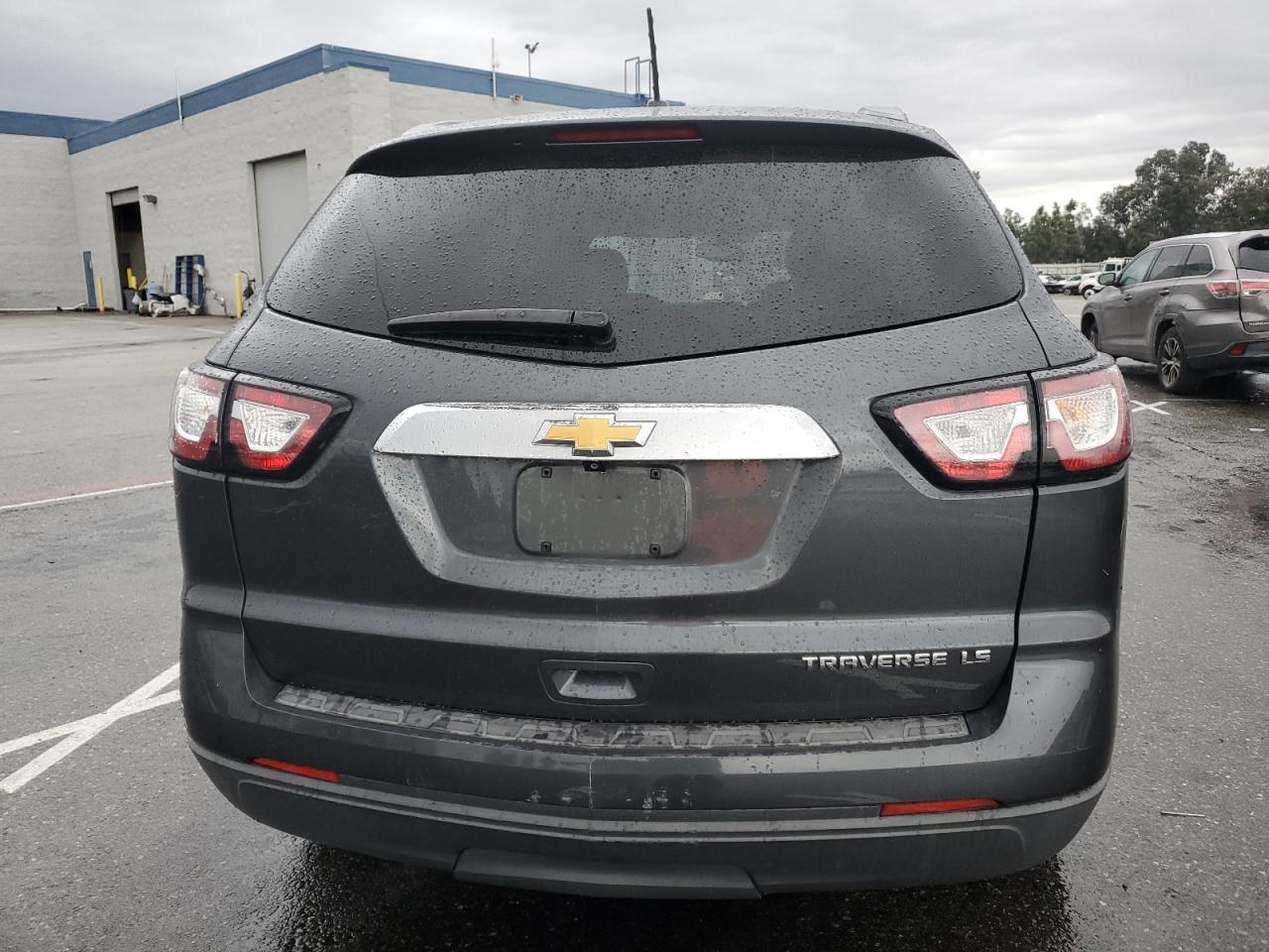 1GNKRFKD4EJ268589 2014 Chevrolet Traverse Ls