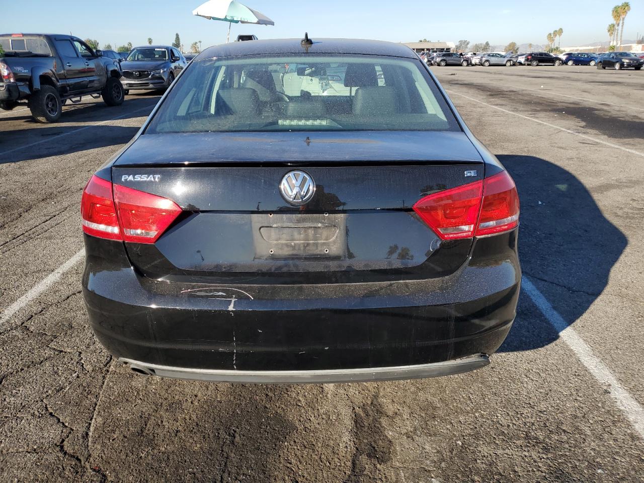 1VWBP7A36DC138729 2013 Volkswagen Passat Se