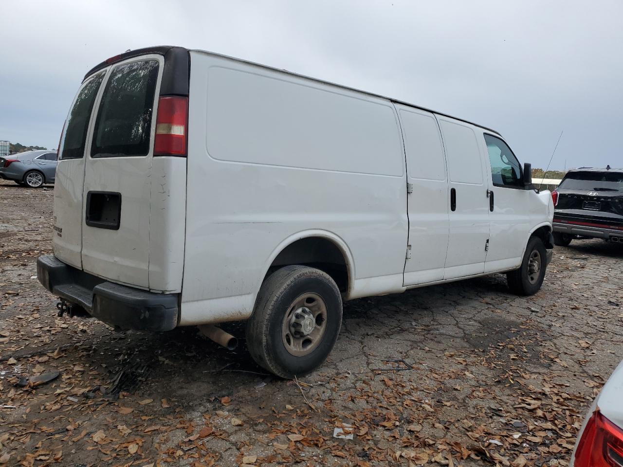 1GCWGGFF5F1170982 2015 Chevrolet Express G2500