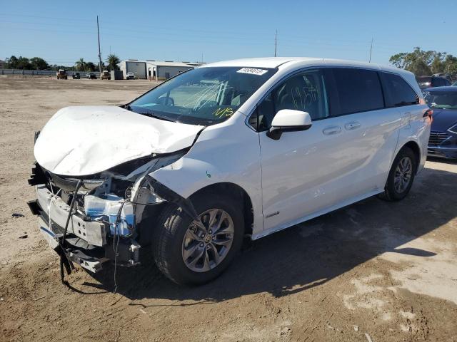 2021 Toyota Sienna LE