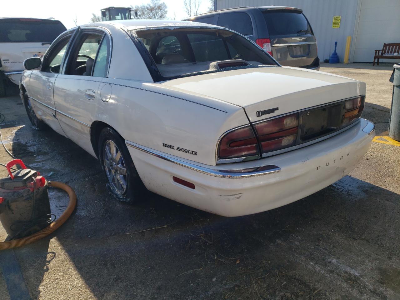 1G4CW54K614243077 2001 Buick Park Avenue