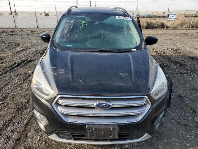 1FMCU9G92HUE19848 Ford ESCAPE SE