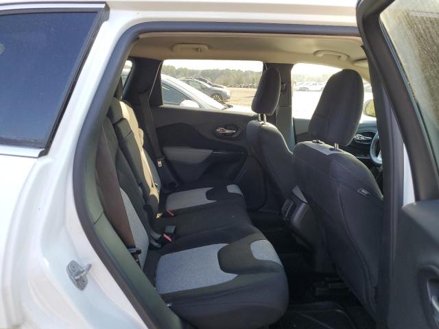 1C4PJMCS8EW246248 Jeep Cherokee Latitude