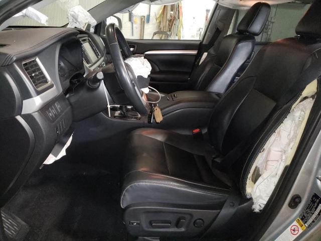 VIN 5TDJZRFH4KS712197 2019 Toyota Highlander, SE no.7