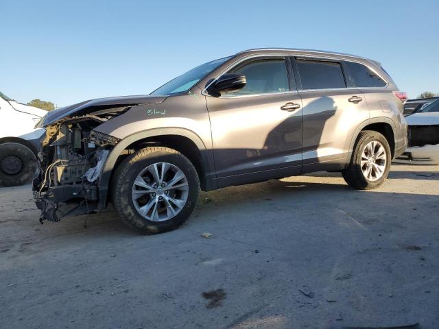 VIN 5TDKKRFH2FS084400 2015 Toyota Highlander, Xle no.1