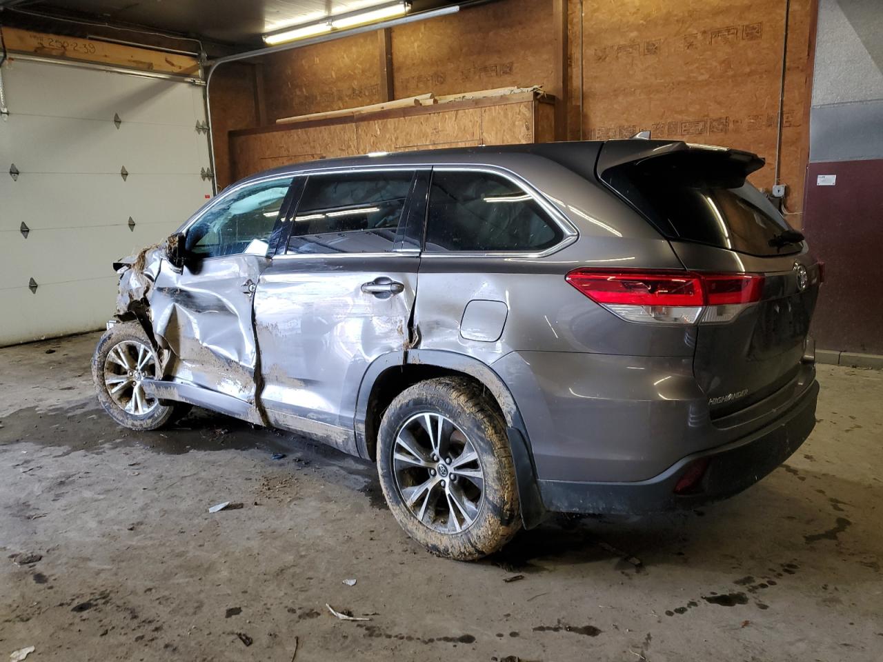 2018 TOYOTA HIGHLANDER 3.5L  6(VIN: 5TDBZRFH2JS898664