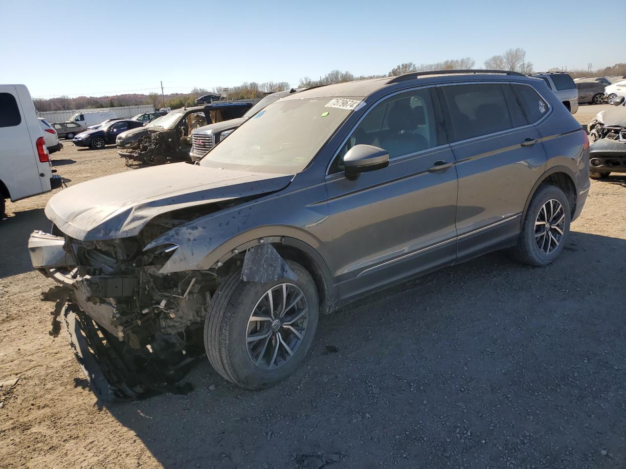 2020 Volkswagen Tiguan Se vin: 3VV2B7AX2LM097695