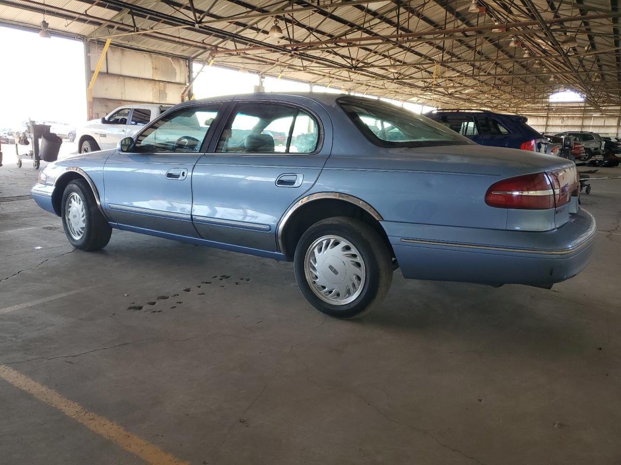 1LNLM97V0SY718817 1995 Lincoln Continental