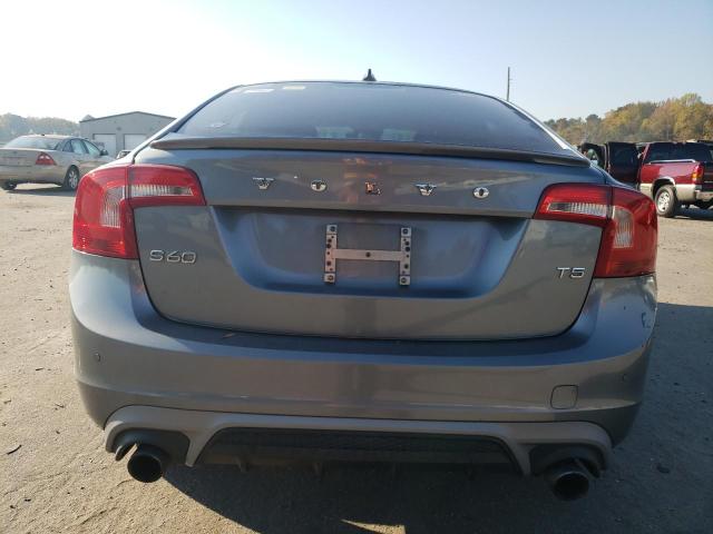 2016 VOLVO S60 R DESI YV126MFP9G2396411