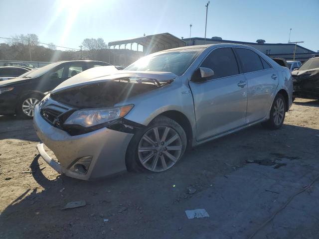 2014 Toyota Camry Hybrid 