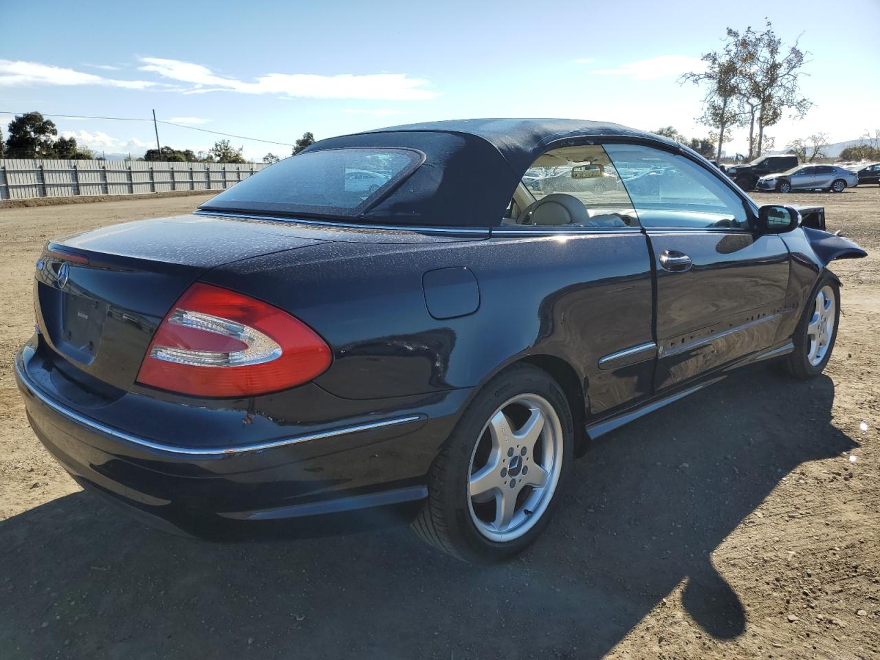 WDBTK75G14T022839 2004 Mercedes-Benz Clk 500