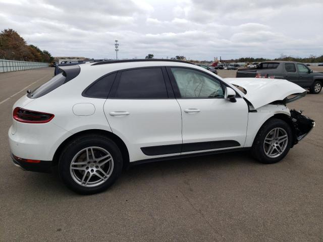 VIN WP1AA2A55HLB09084 2017 Porsche Macan no.3