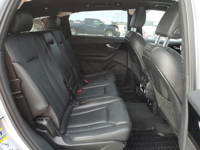 VIN WA1VAAF70JD049636 2018 Audi Q7, Prestige no.11