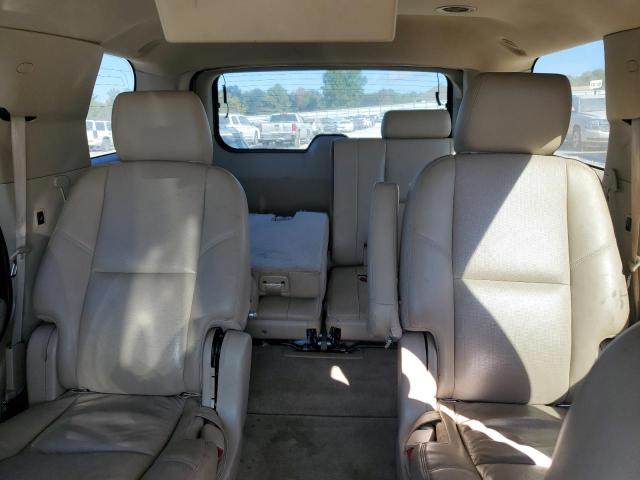 Паркетники GMC YUKON 2012 Білий
