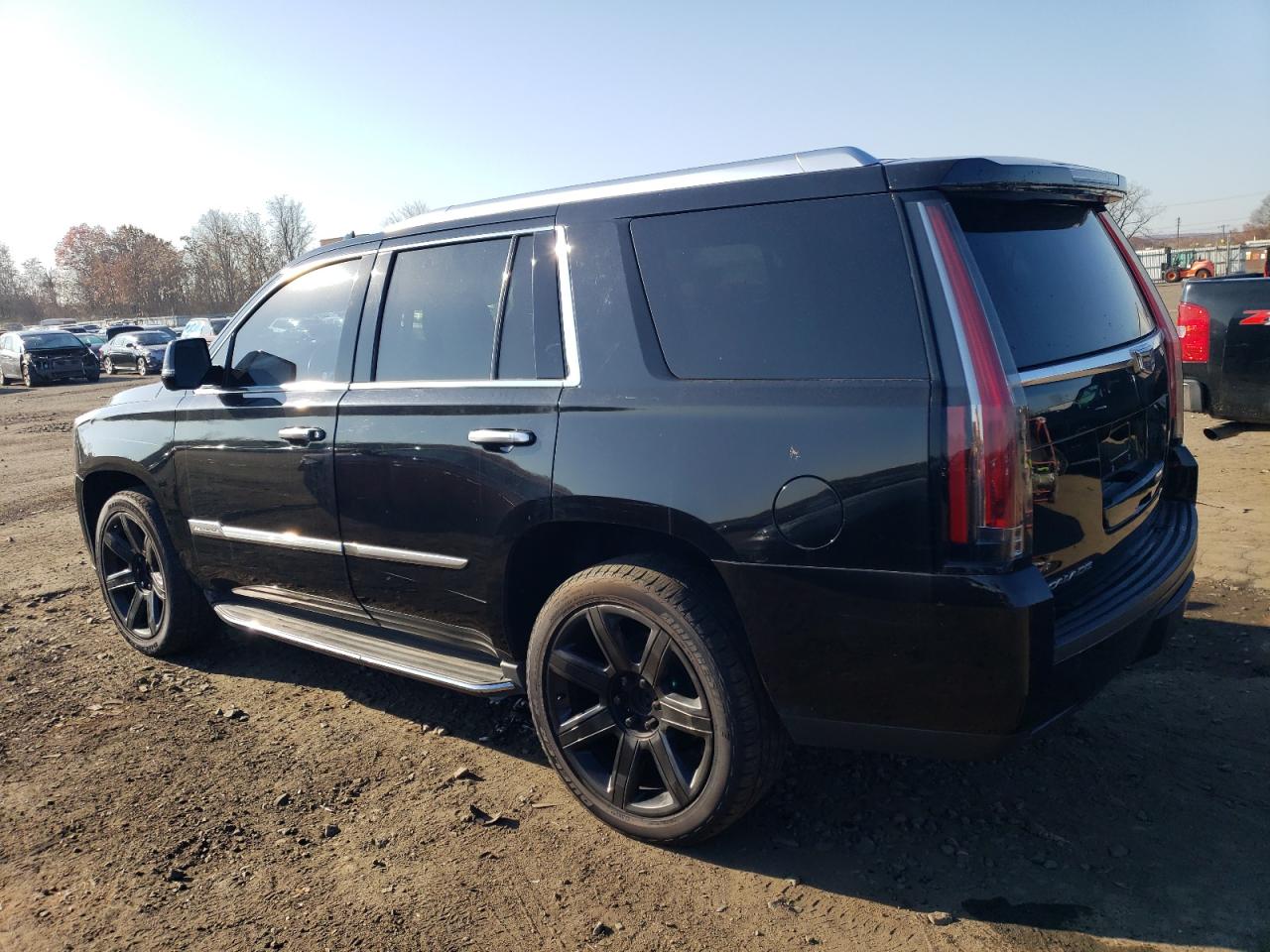 2016 Cadillac Escalade Luxury vin: 1GYS4BKJ9GR263425