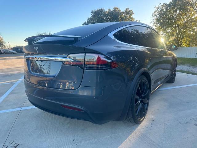 5YJXCBE24GF010909 Tesla MODEL X