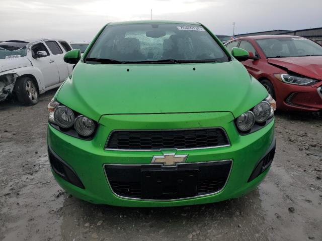  CHEVROLET SONIC 2015 Зелений