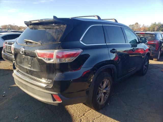 VIN 5TDJKRFHXFS117073 2015 Toyota Highlander, Xle no.3