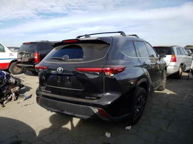 VIN 5TDHZRBH7NS593490 2022 Toyota Highlander, Xle no.3