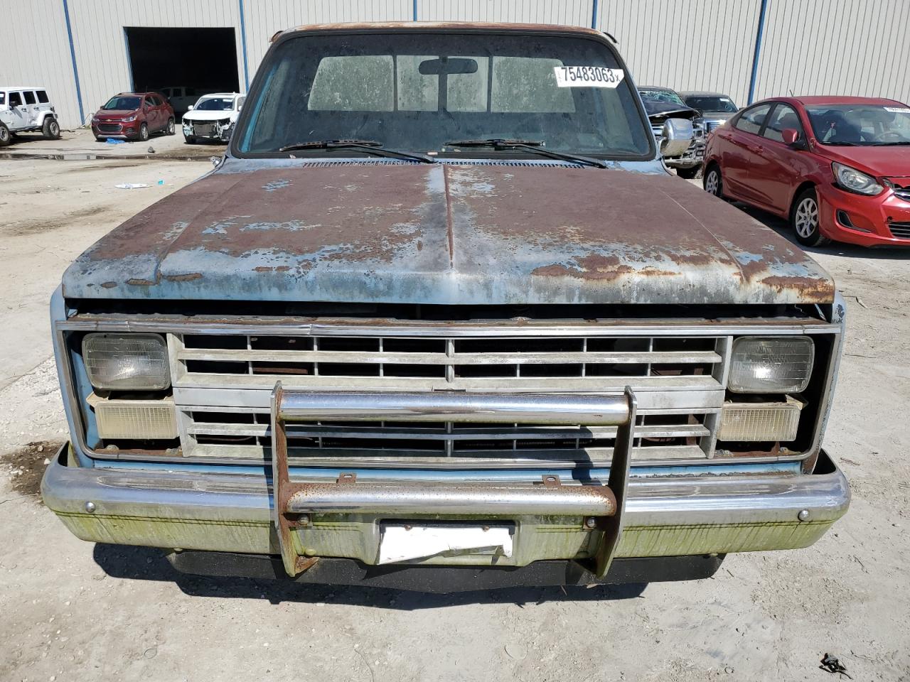 1GCDR14H8HF356329 1987 Chevrolet R10