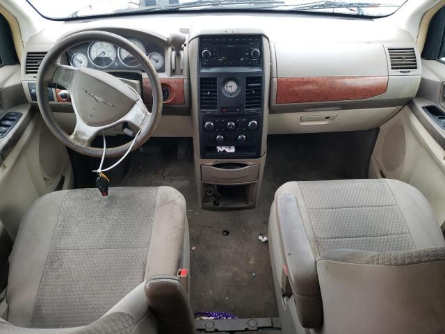 2008 Chrysler Town & Country - Image 8