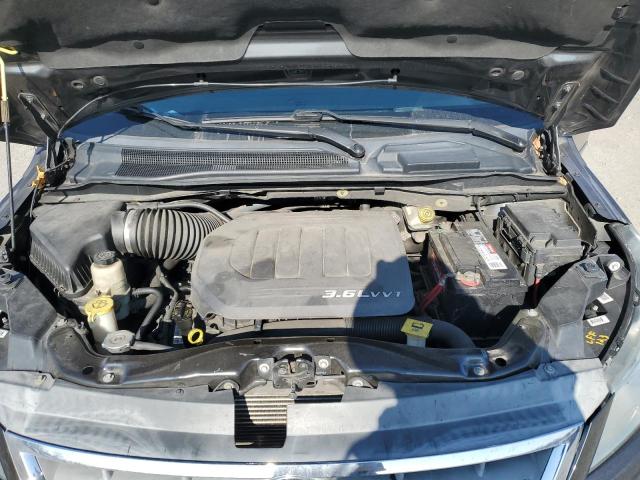 2V4RW3DG9BR670627 2011 Volkswagen Routan Se