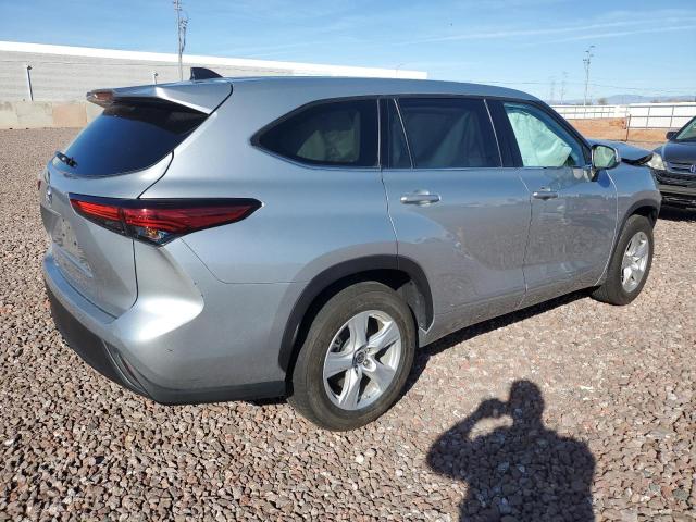 2022 TOYOTA HIGHLANDER - 5TDCZRAH9NS557926