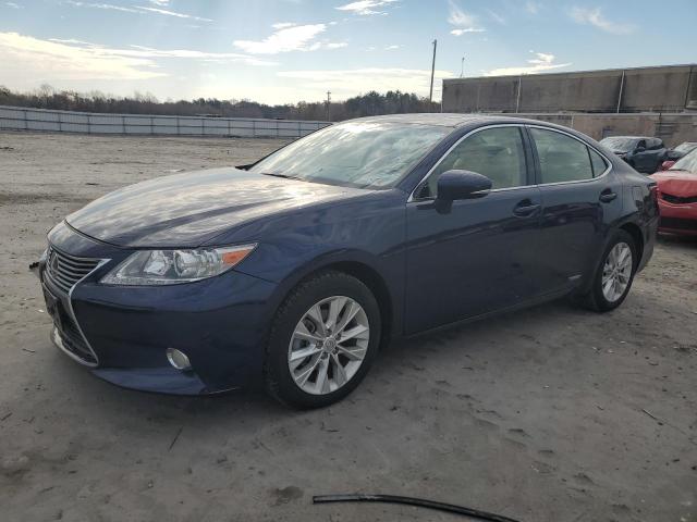 2014 Lexus ES 300h 