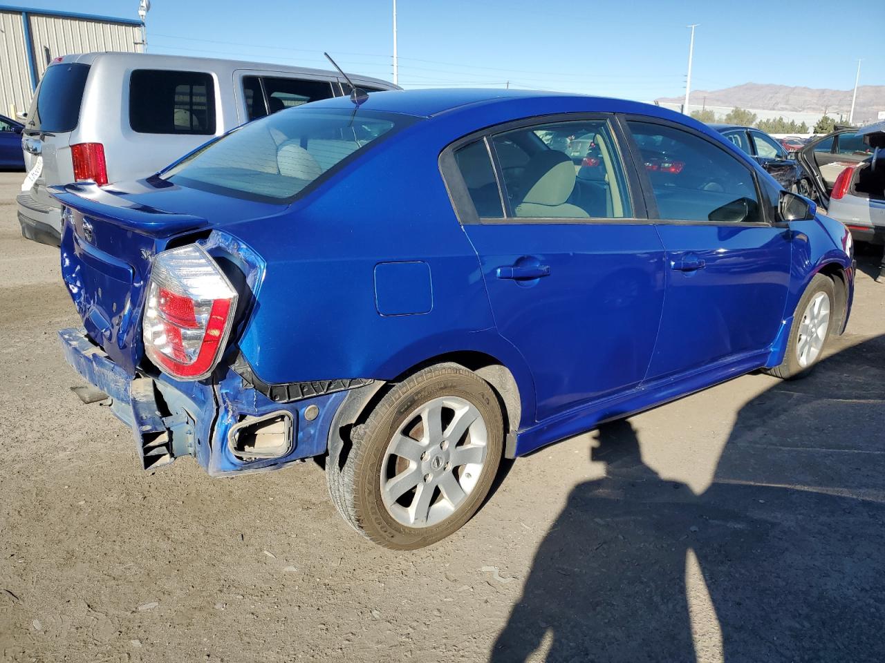 3N1AB6APXBL625561 2011 Nissan Sentra 2.0