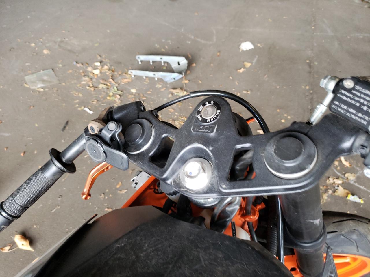 MD2JYJ40XJC291002 2018 Ktm 390 Duke