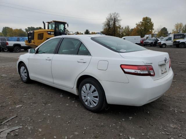 Image 2 of 2010 Toyota Camry salvage vehicle - Lot #75740973 at Copart