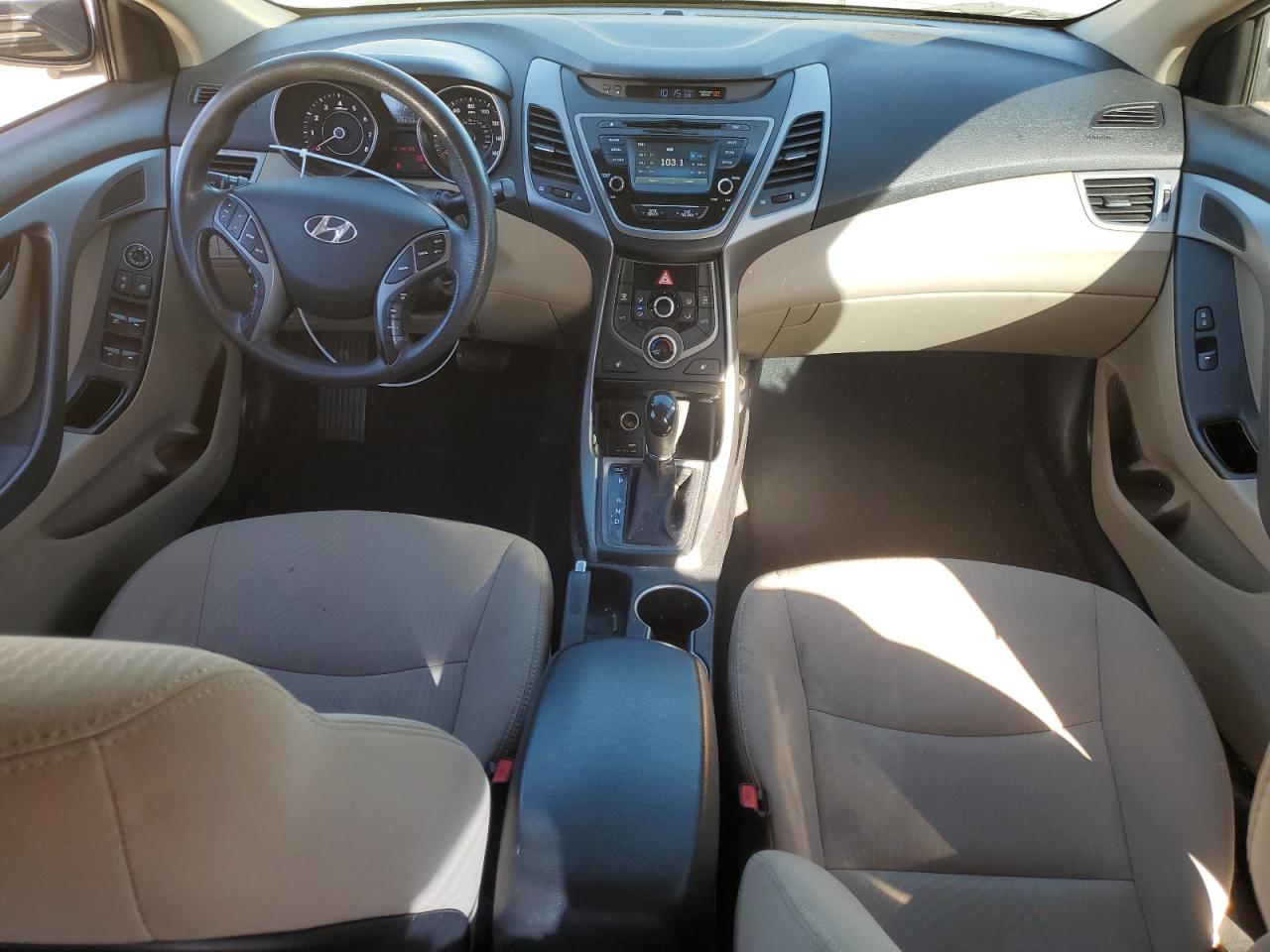 5NPDH4AE9EH509199 2014 Hyundai Elantra Se