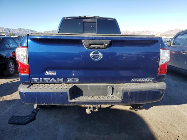  NISSAN TITAN 2018 Синій