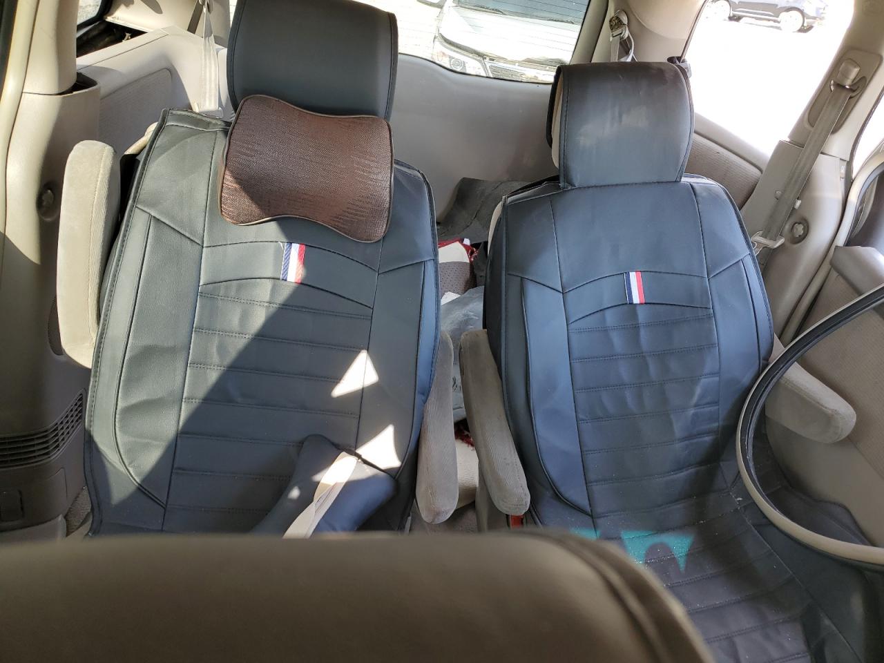 Lot #2205784390 2005 TOYOTA SIENNA CE