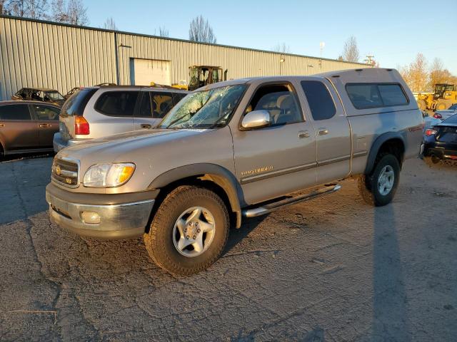 2000 Toyota Tundra 