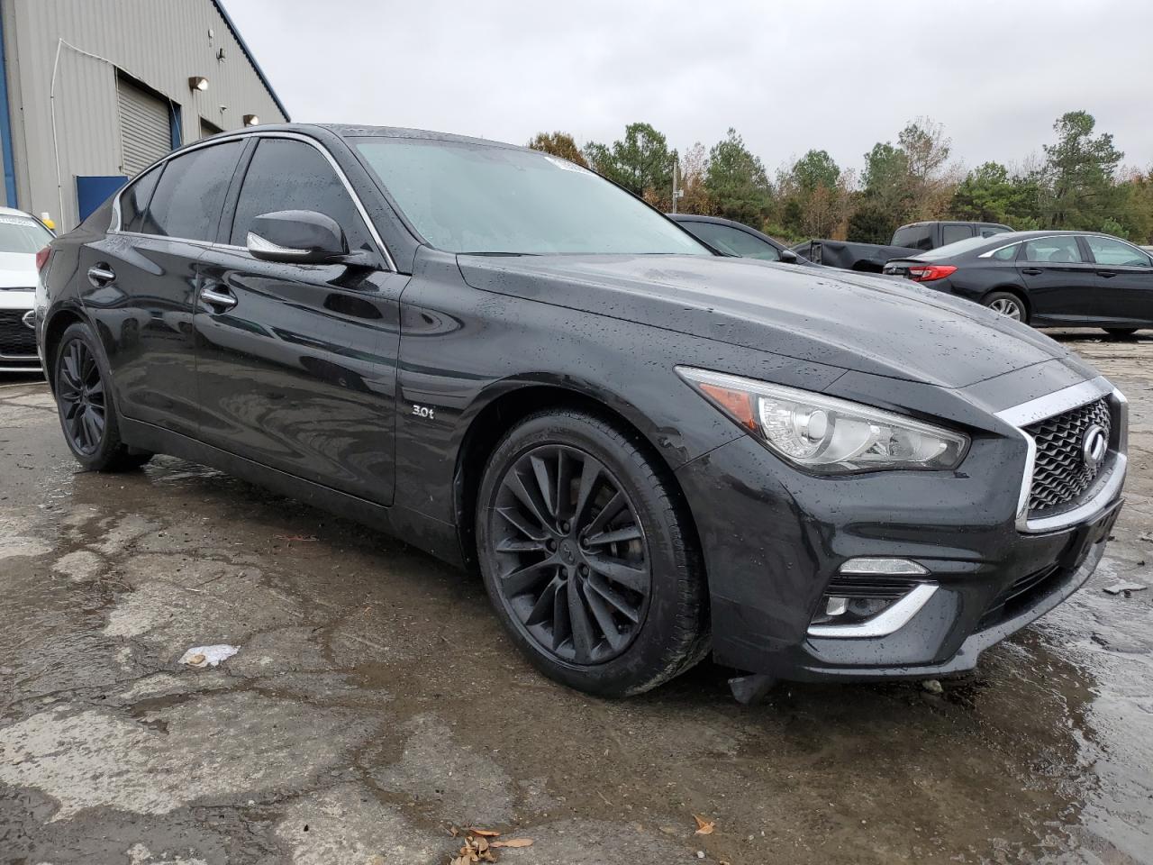 2019 Infiniti Q50 Luxe vin: JN1EV7AR6KM556373