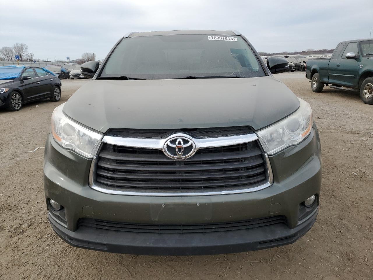 2014 Toyota Highlander Xle vin: 5TDJKRFH9ES023507