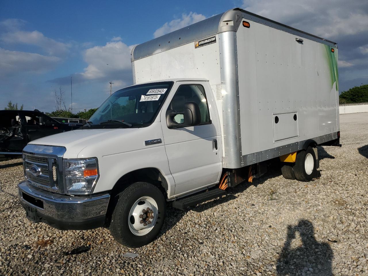 2018 store ford econoline